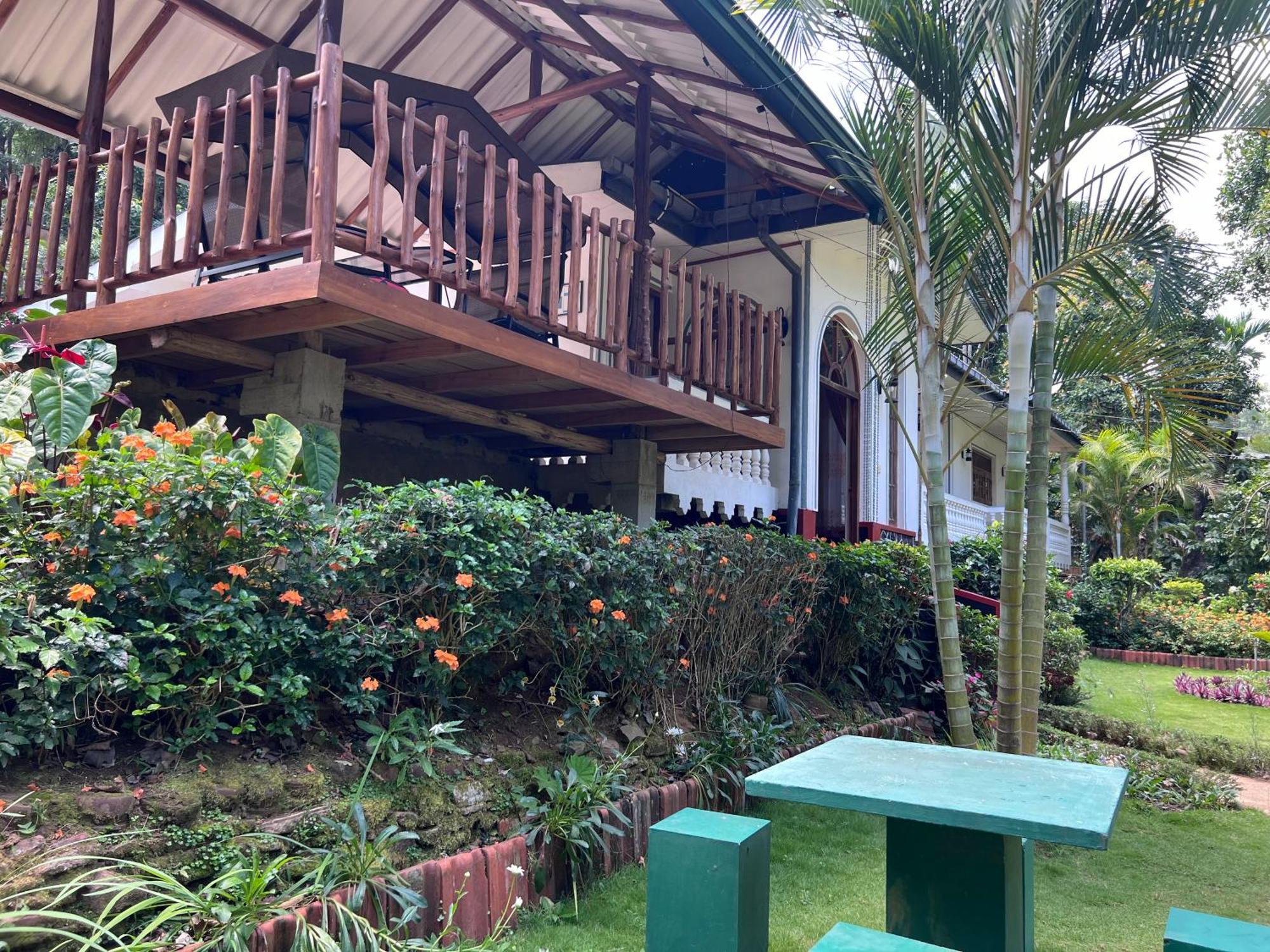 Eeshani Guest Inn Ella Exterior foto